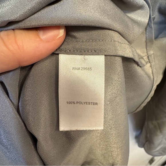 Women’s Top Pendleton Gray Metalic Shirt Button Down size 12 - Picture 4 of 14